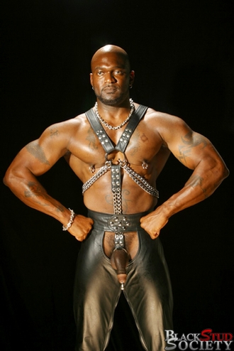 gay porn black muscle leather
