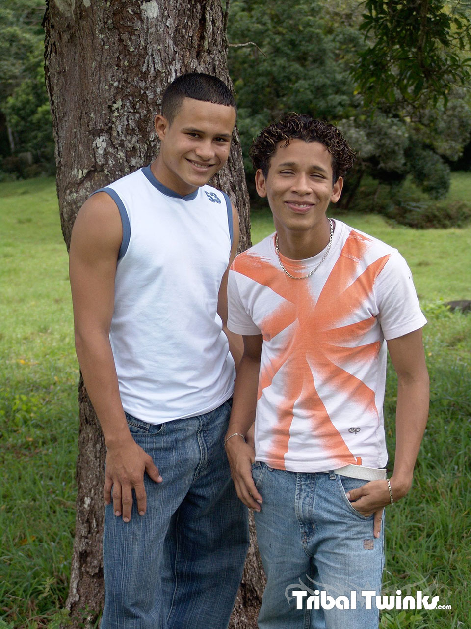These two tribal twinks are fucking hard - Juicy Gay Porn Pics
